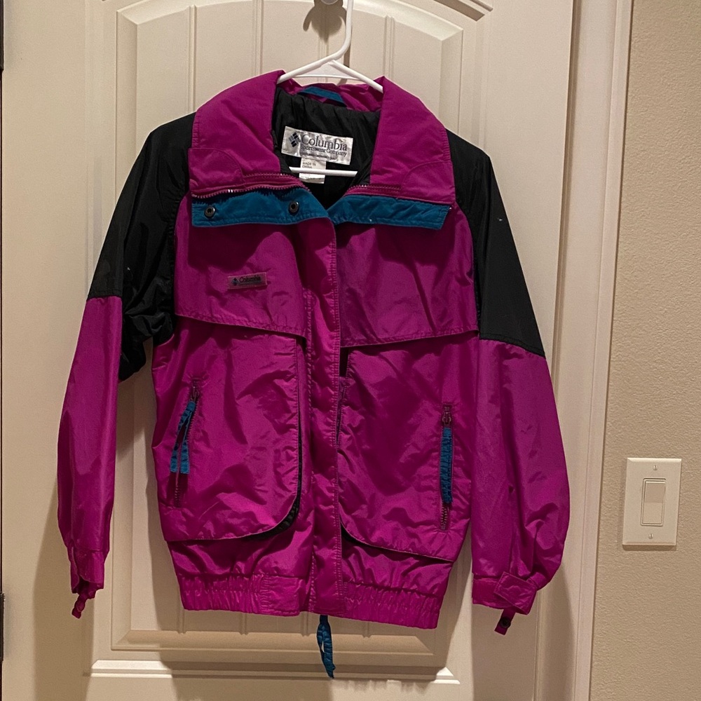 Columbia women’s Magenta,Black and teal ski/winter jacket